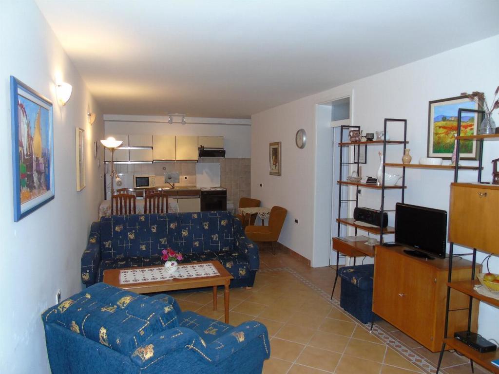Apartments Sonja Opatija Bilik gambar