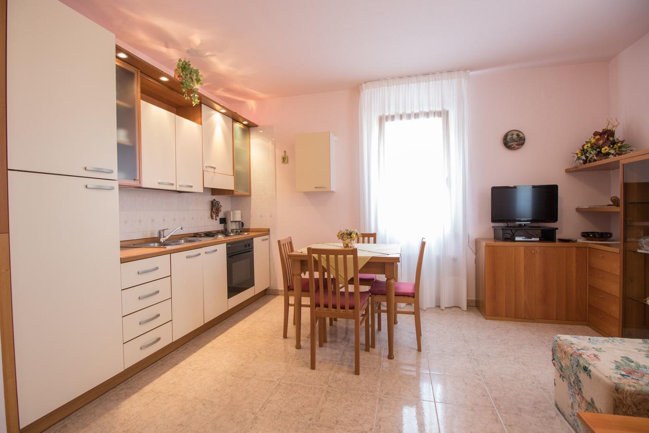 Apartments Sonja Opatija Luaran gambar